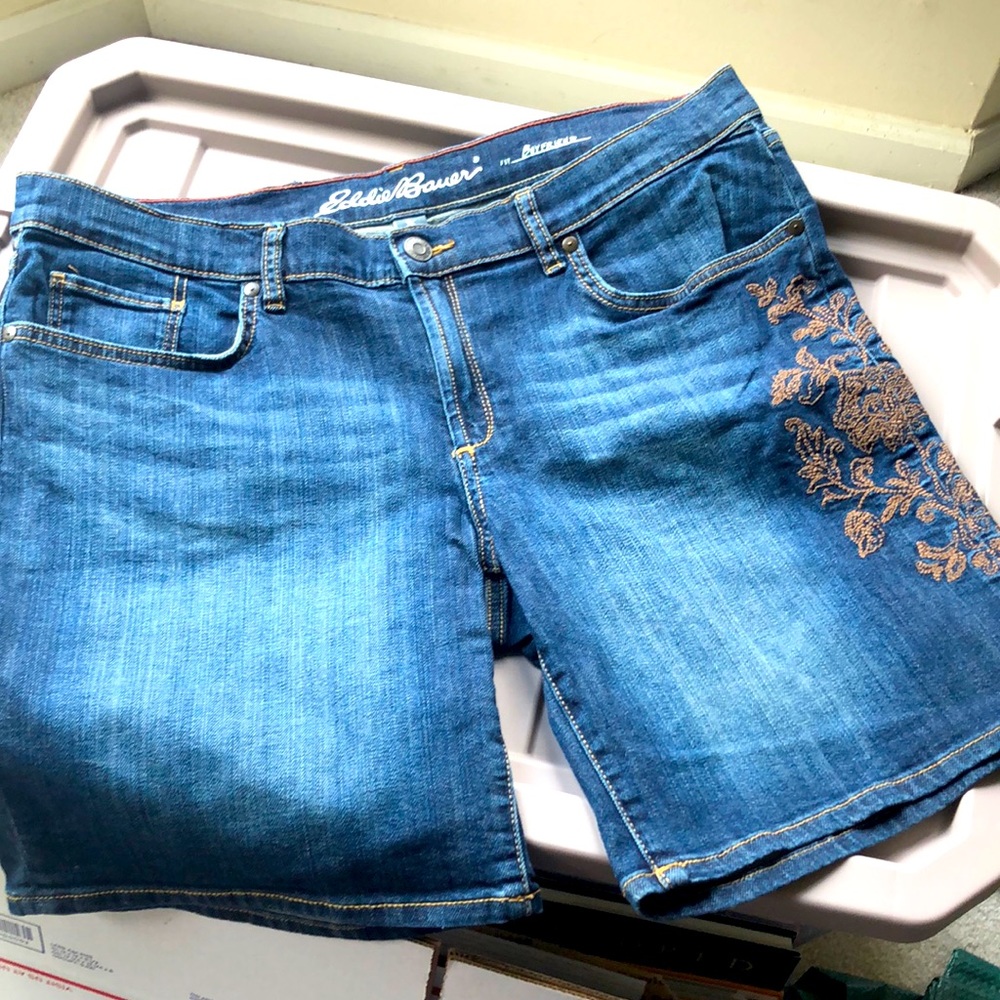 Eddie Bauer Boyfriend Blue Jean shorts, size 12.